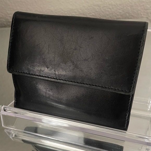 Vintagr Gucci GUCCISSIMA GG Leather featuring Silver buckle  bifold Wallet - Picture 4 of 7